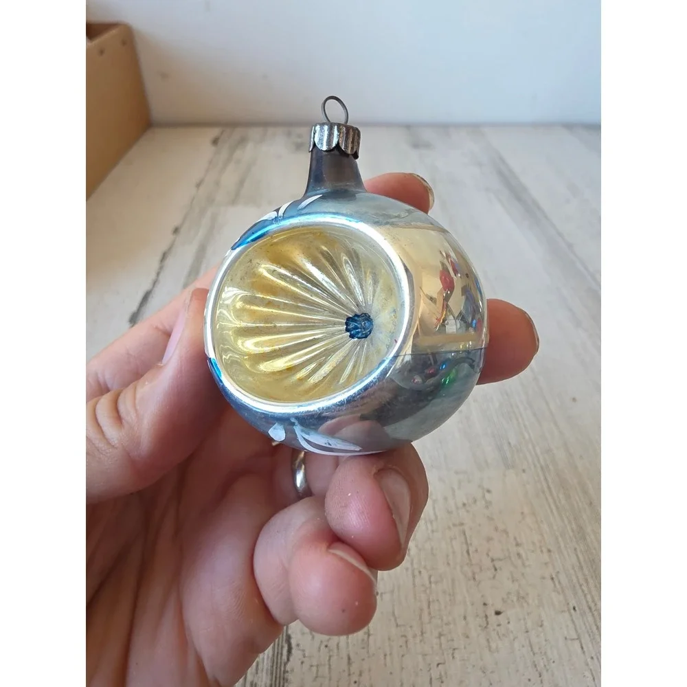 unbranded blue one